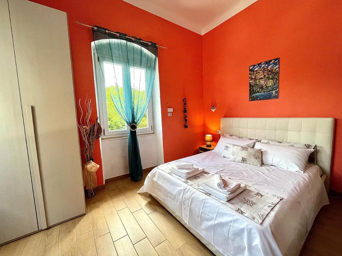 Ca Del Vins - Studio Flat In La Spezia Buitenkant foto